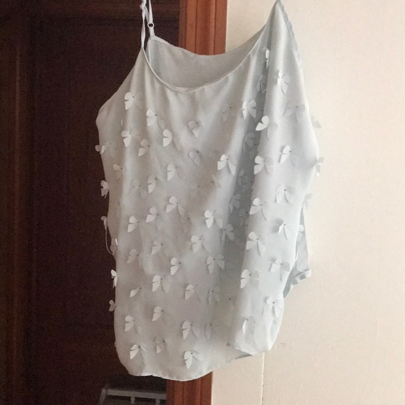 Light blue camisole - Picture 1 of 2